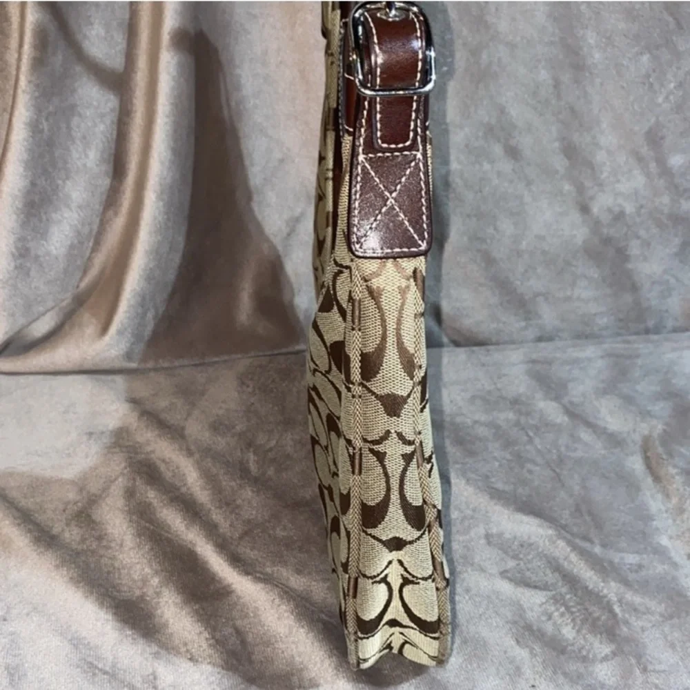 COACH 6045 Signature Canvas Half Moon Handbag - Brown Y2K